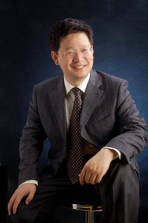 李江涛（清华大学经济学研究所博士后研究员）