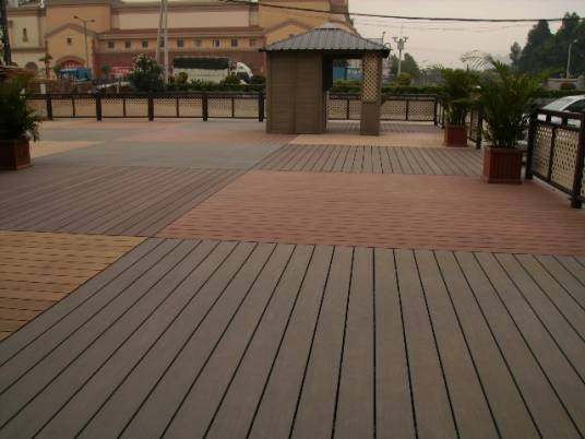 户外地板