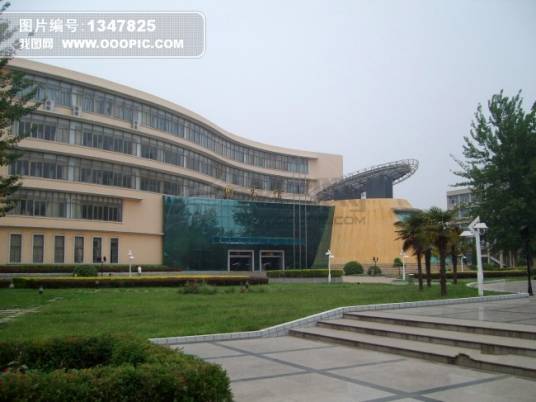 新乡医学院图书馆