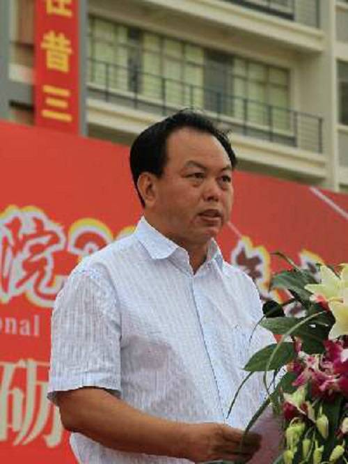 王祥（云南省工业和信息化厅原党组成员、副厅长）