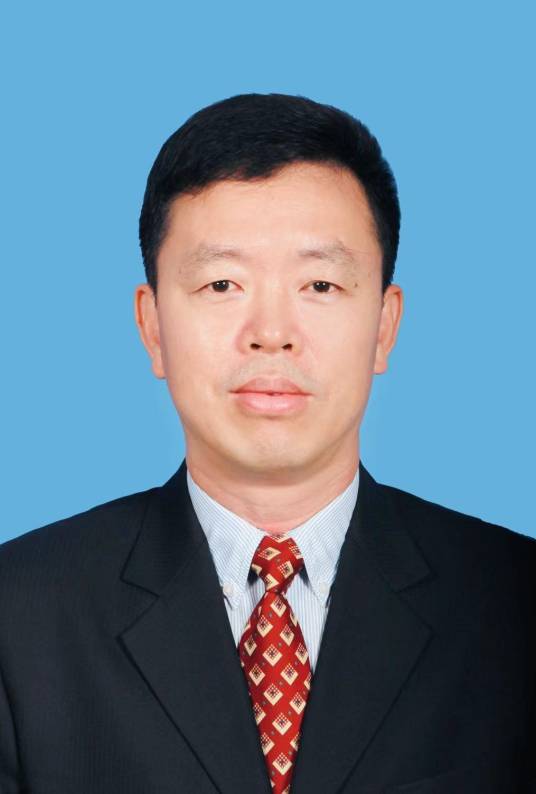 叶真（广东省委横琴工委委员、省政府横琴办副主任）