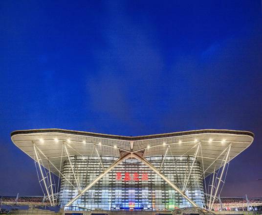 青岛北站（中国山东省青岛市李沧区境内的铁路车站）