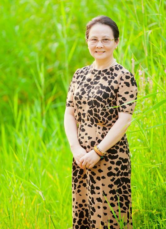 韦娜（洛阳历史文物考古研究所原所长、研究员）