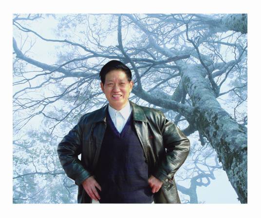 王武龙（福建省美术家协会常务理事）