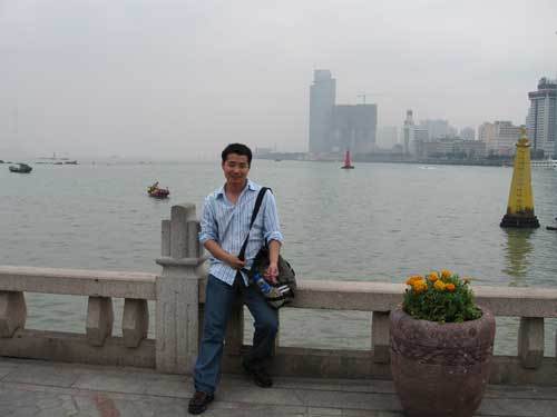 张秋实（中央人民广播电台记者）