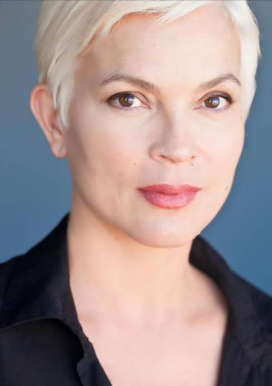 伊丽莎白·格瑞斯