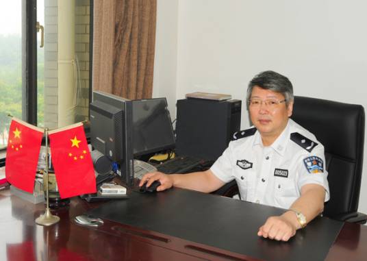 赵武（江西省公安厅原副巡视员）