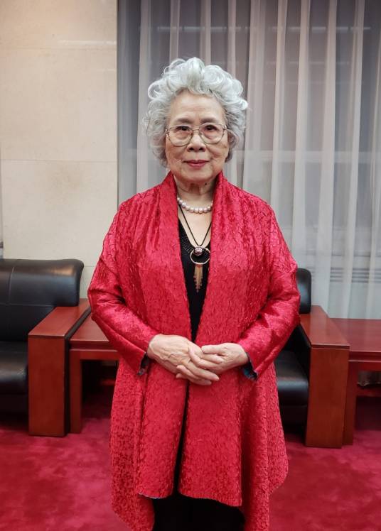 郭淑珍（中国内地女高音歌唱家、声乐教育家）