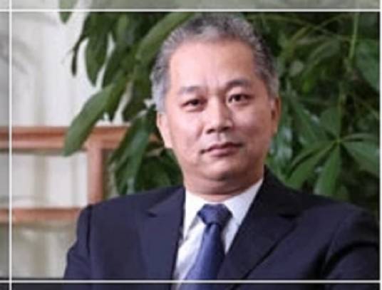 林刚（康哲药业控股有限公司主席兼首席执行官）