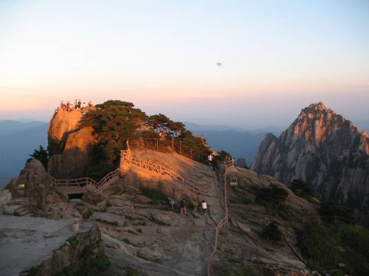 光明顶（黄山主峰）