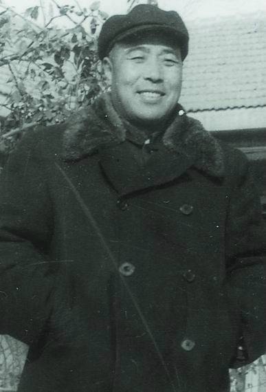 谢辉（河北省原副省长）