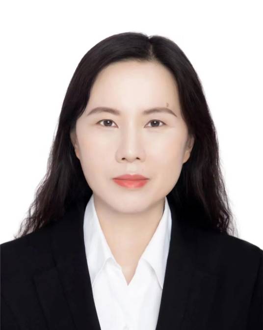 容易（国际宇航科学院通讯院士，火箭专家，中国航天科技集团有限公司第一研究院某型运载火箭总设计师、研究员）