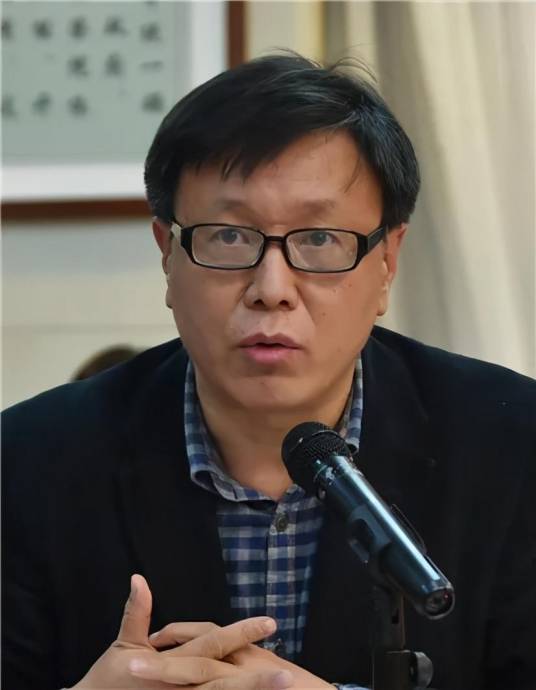 张建伟（清华大学法学院教授、博士生导师）