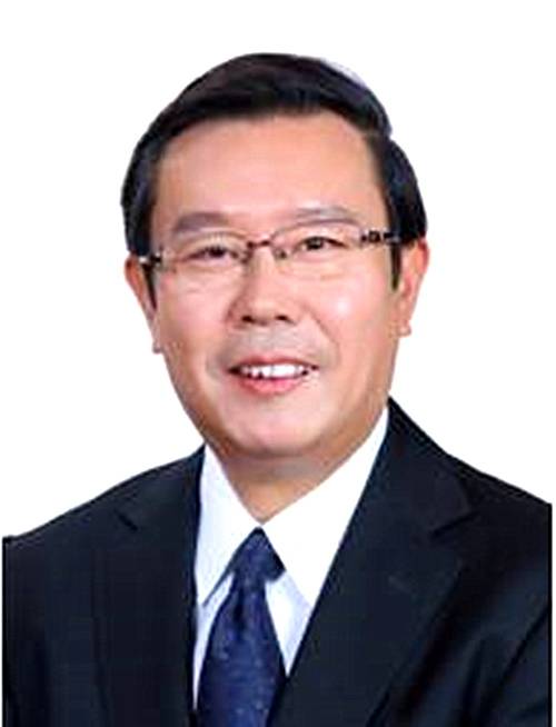 张新民（对外经济贸易大学原副校长）