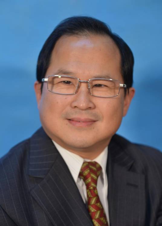 胡伟（中共上海市委党校教授）