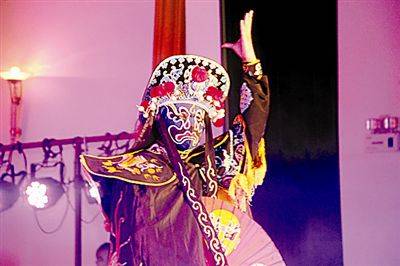 变脸（中学课文）