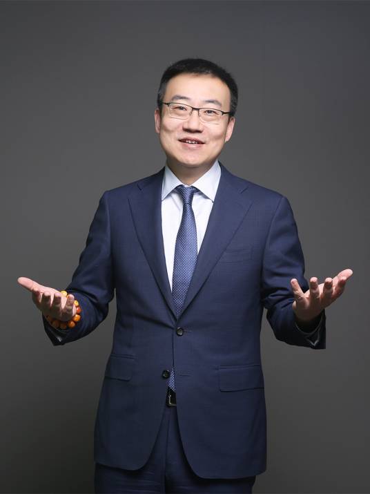 严为民（股评家）