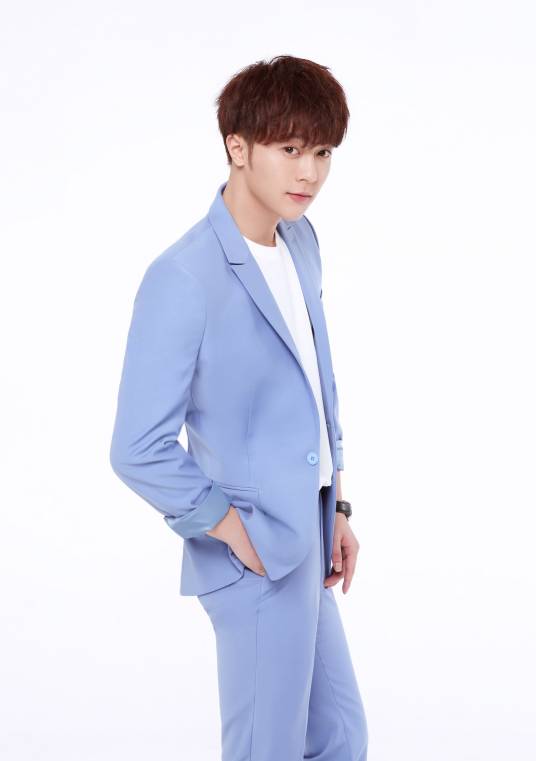 李俊辰（中国内地影视男演员）