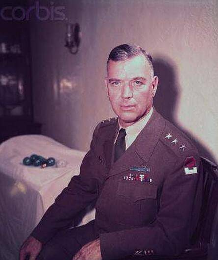 詹姆斯·奥尔沃德·范佛里特