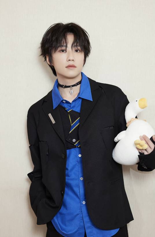 李润祺（中国男歌手、唱作人）