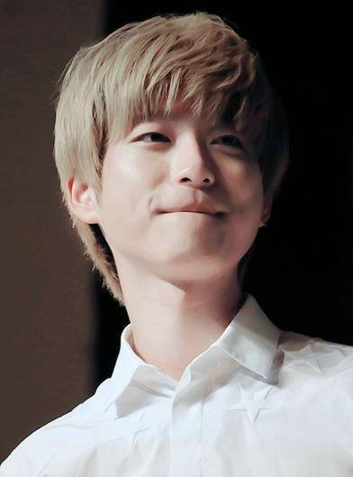 陈秋实（中国内地男演员、歌手）