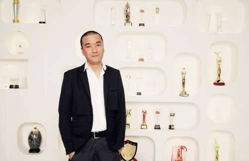 李明（小马奔腾集团原董事长）