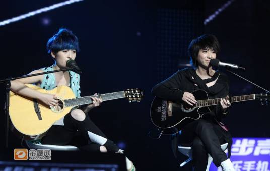 forever 21（曾轶可&刘忻合唱歌曲）