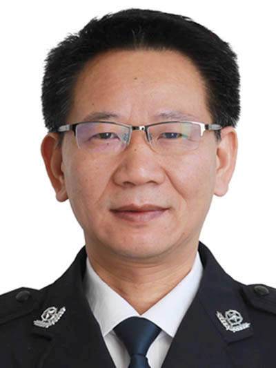 邓伟（江西省公安厅一级巡视员）