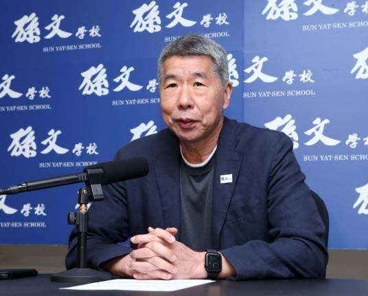 张亚中（国民党中央评议委员、孙文学校总校长、两岸统合学会理事长）