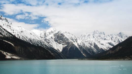 然乌湖（堰塞湖）
