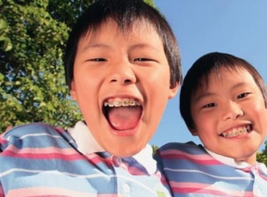 儿童牙齿矫正
