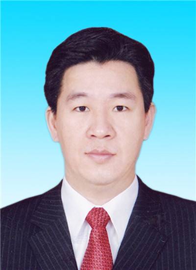 陈少荣(广东省韶关市委书记、市人大常委会主任)