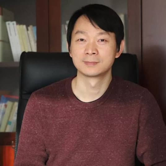 汪锋（北京大学中文系副教授）