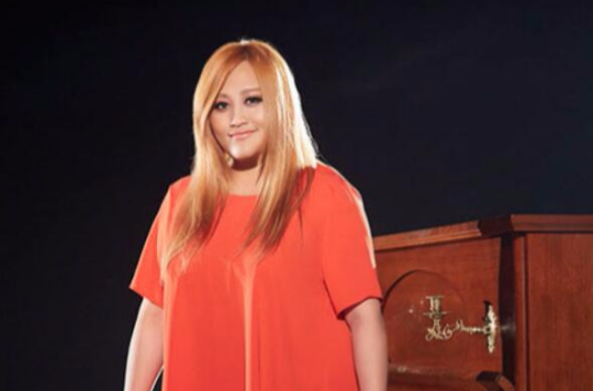 尘埃（家家演唱歌曲）