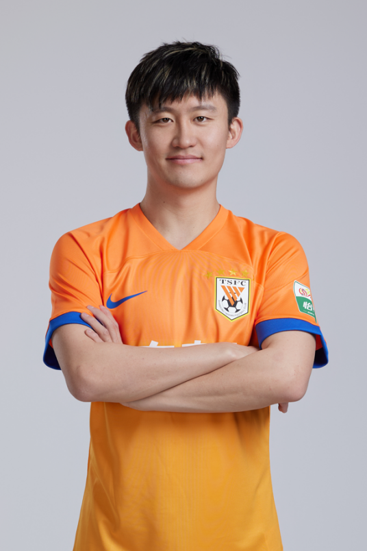 王彤（中国足球运动员）