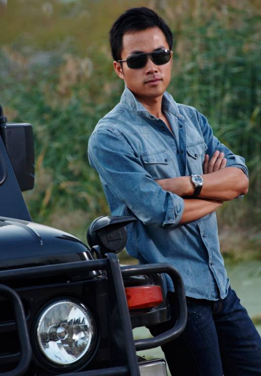 武文（主持人、配音演员）