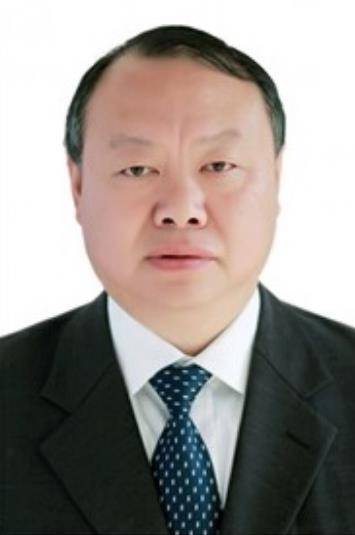 刘峥嵘（贵阳综合保税区区党工委委员、纪检监察工委书记）