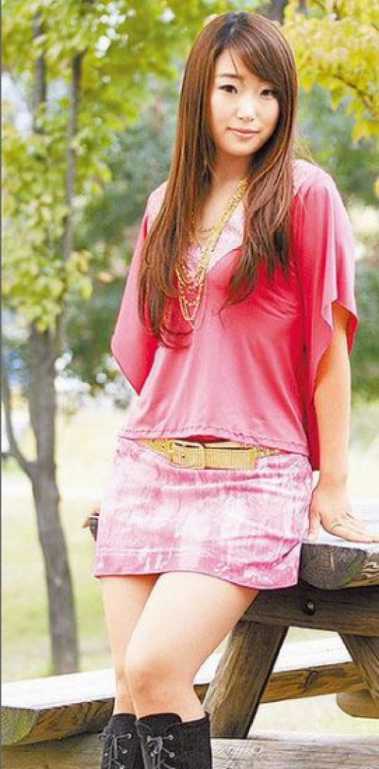 李恩美（韩国女子歌唱团体IRIS成员）