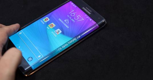 三星Note edge