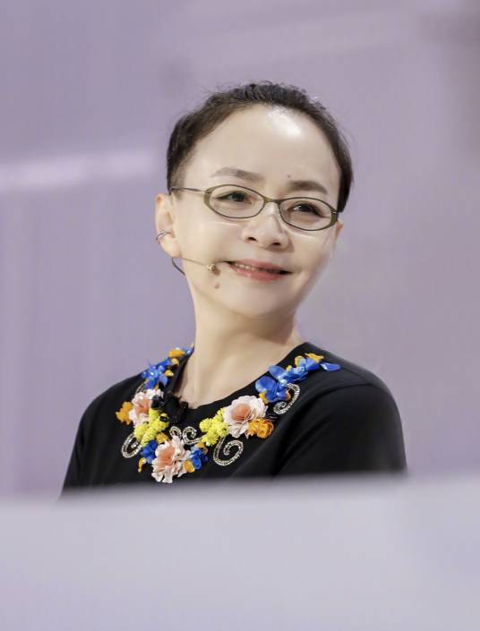 宋丹丹（中国内地女演员、编剧）