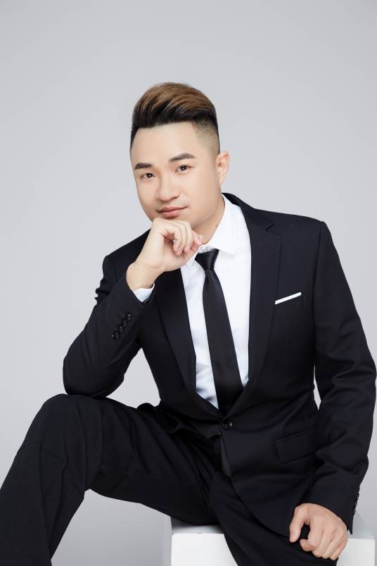 何永杰（影视制作人）