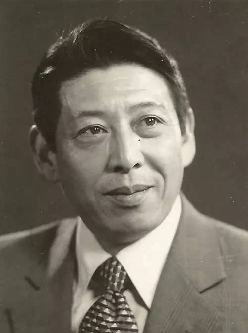 毕克（中国著名配音表演艺术家、国家一级演员）