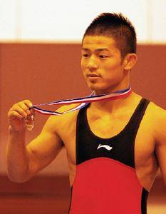郭伟鹏（中国男子摔跤队运动员）