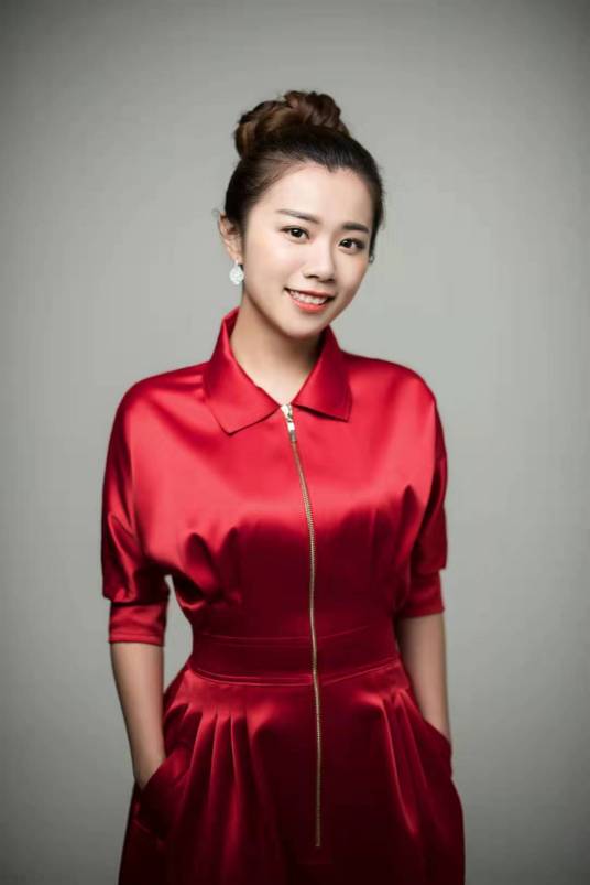 魏薇（钢琴家）