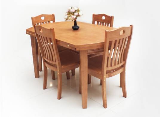 实木餐桌