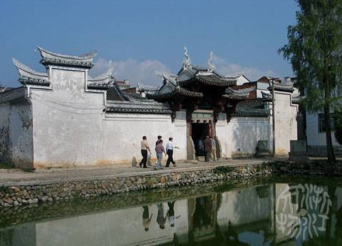 华堂村（浙江省绍兴市嵊州市金庭镇下辖村）