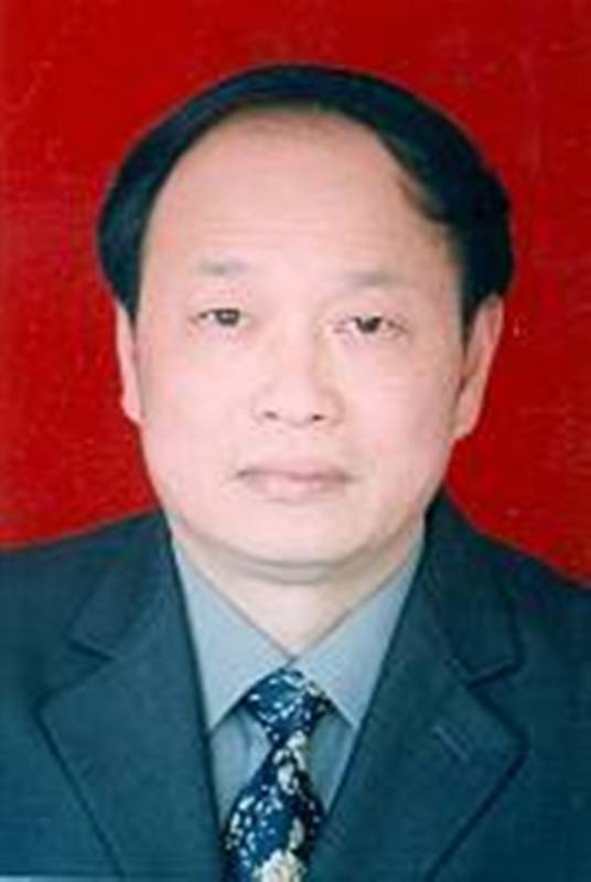 陈小明（湘潭大学教授）