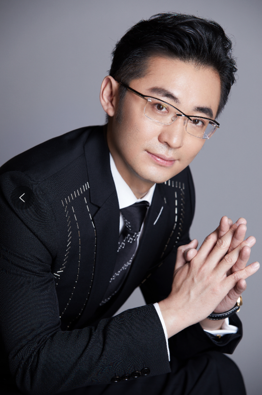 渠成（（耐特康赛）创始人/董事长兼CEO）