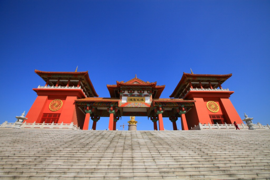 宝莲寺（香港大屿山昂坪的景点）