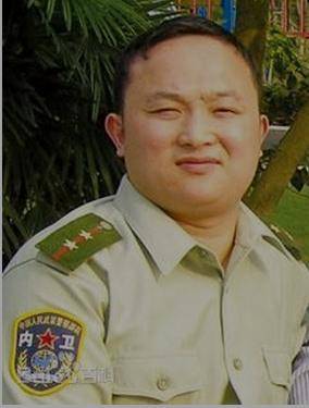 康波（武警重庆总队政治部新闻干事）